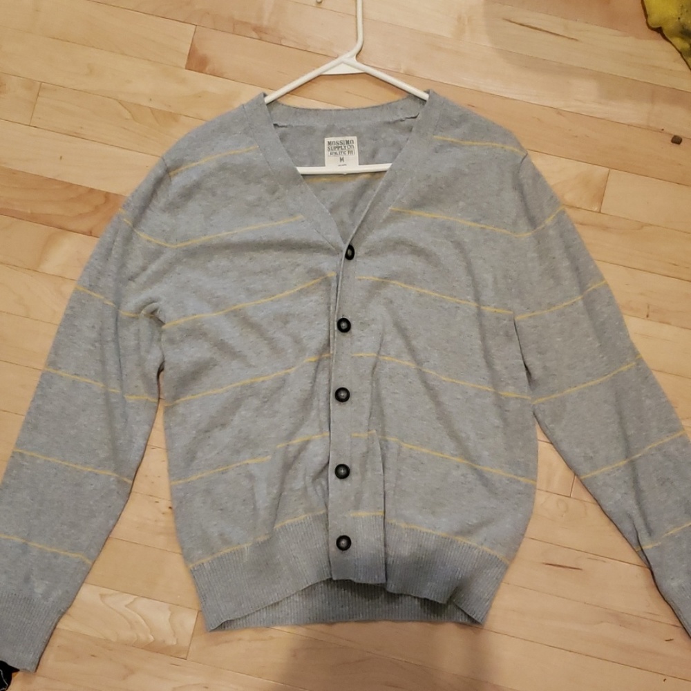 Sweater - Picture 3 of 3